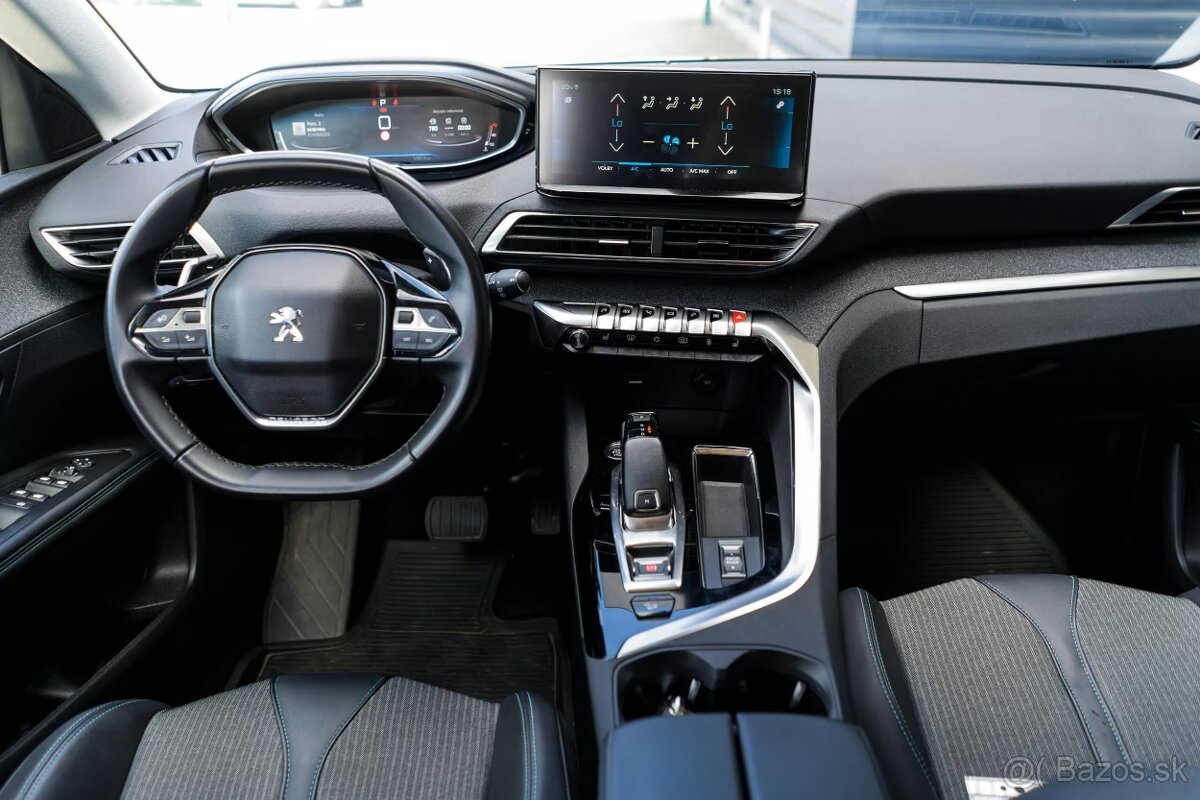 PEUGEOT 3008 Allure Pack 1.5 BlueHDi - 9