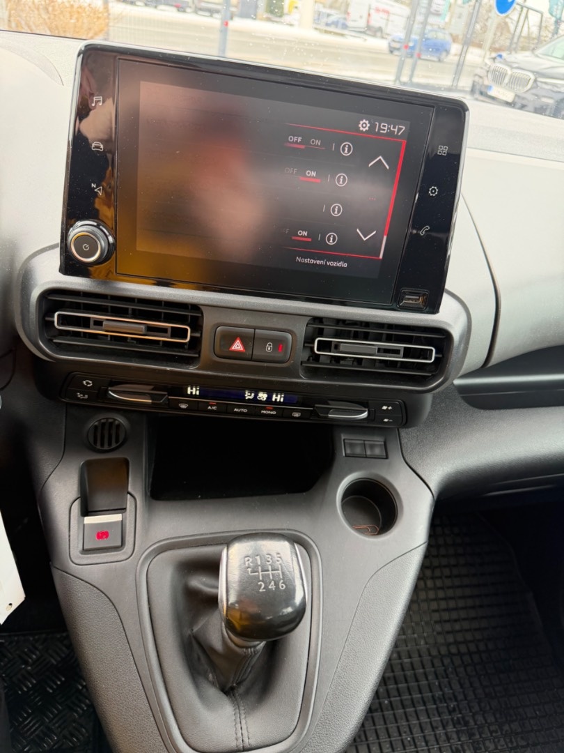 Citroën Berlingo 1.2 PureTech 110 Live Pack M, Odpočet DPH - 9