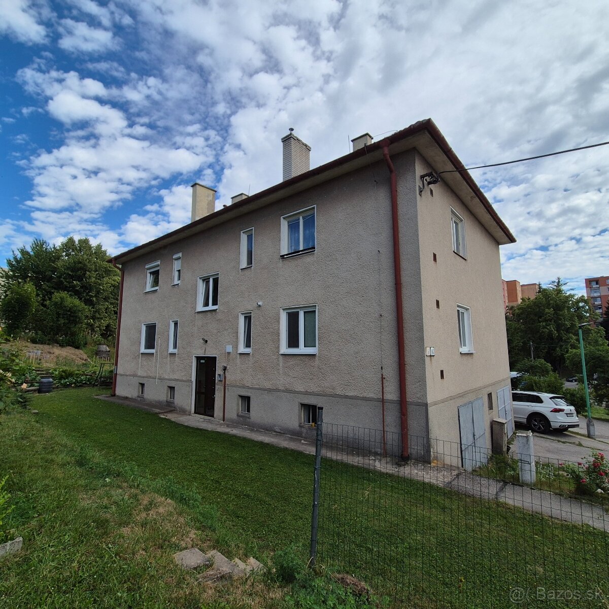 TIMA Real ponúka na predaj 3-izbový byt s balkónom, garážou - 9