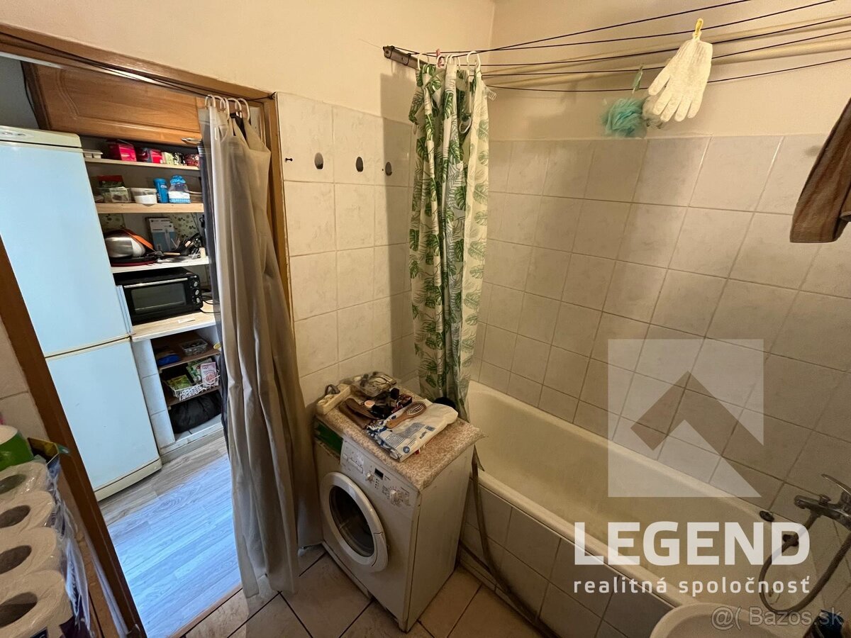 Garsónka Nové Mesto nad Váhom, ul. Piešťanská, balkón, zaria - 9