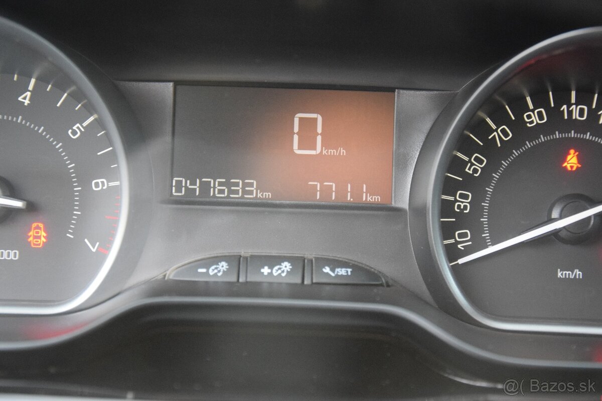 Peugeot 208 1.2 Active 47 633 km - odpočet DPH - 9