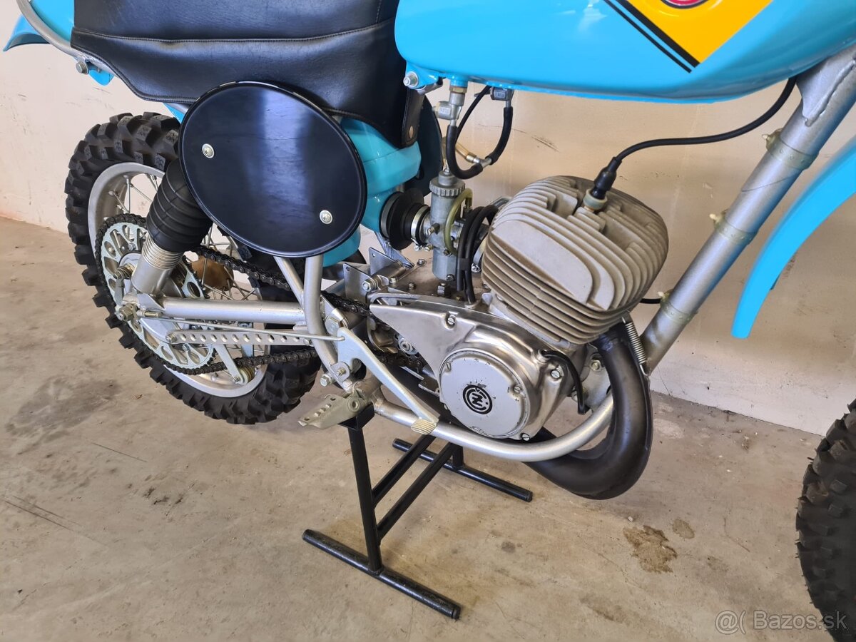 ČZ 125 typ 996.0 - 9