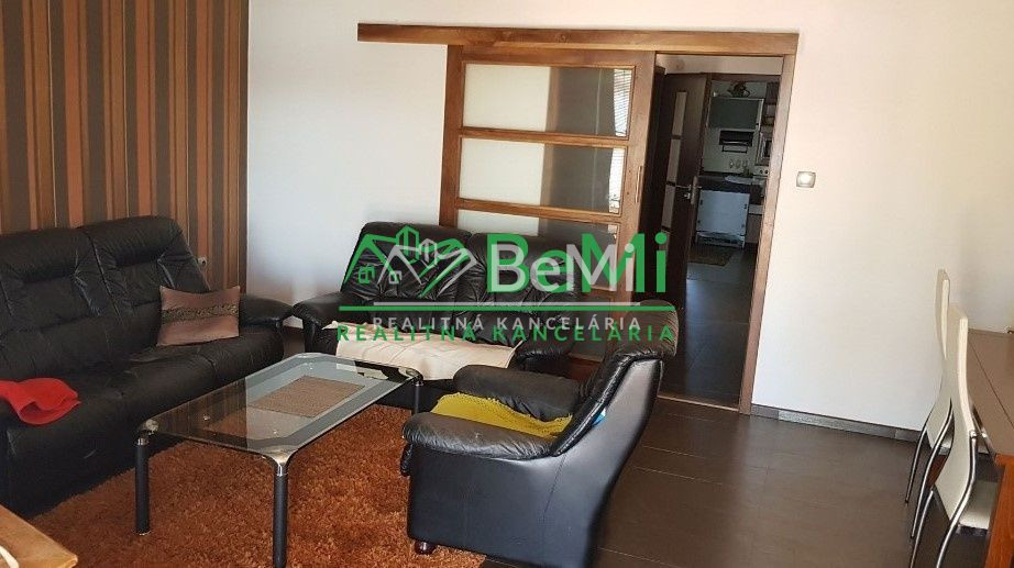 Jedinečná chata alebo rodinný dom pri Teplom vrchu-NA PREDAJ - 9