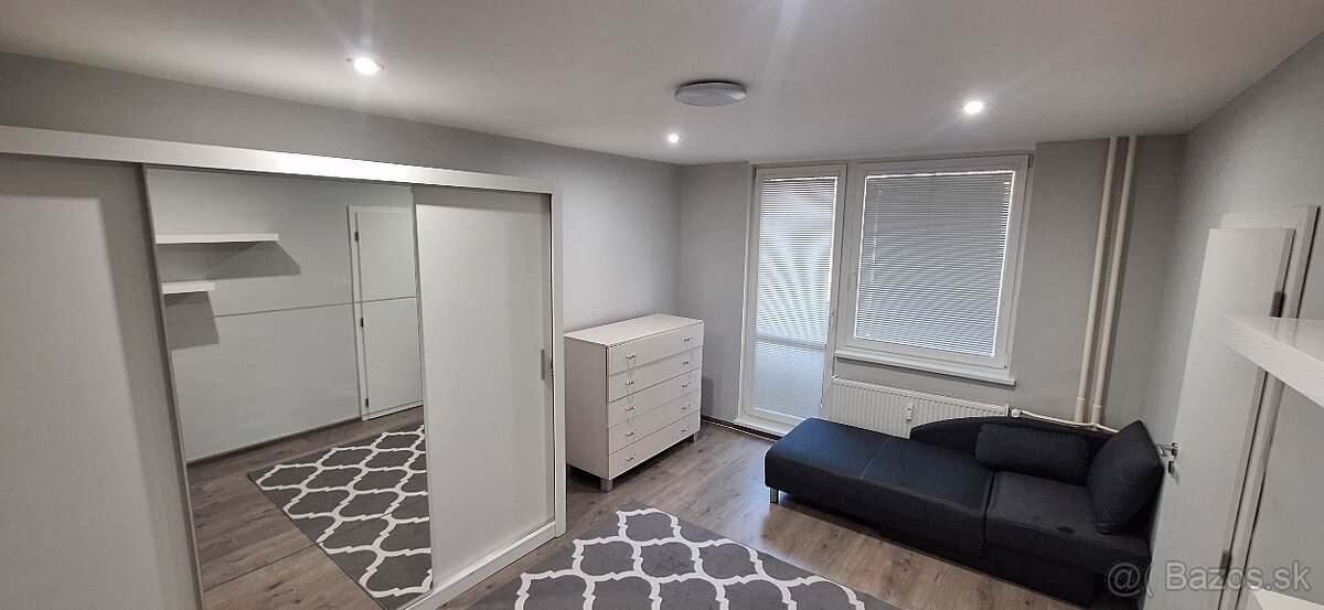 1 izbový byt prenajom - 9