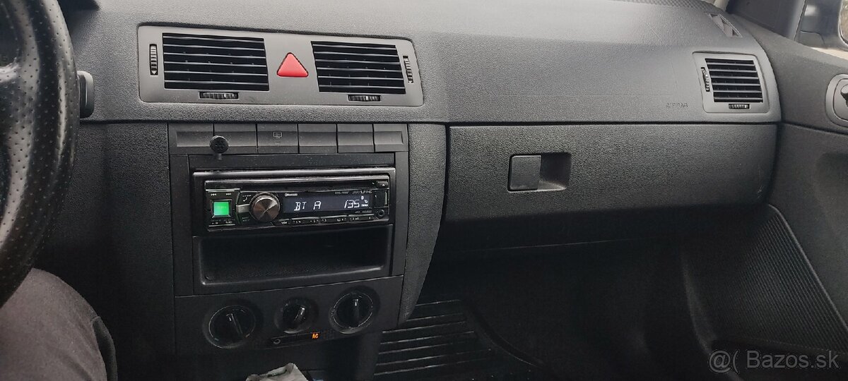 Škoda Fabia 1.2 HTP 2006 motor ide na 2 valcoh - 9