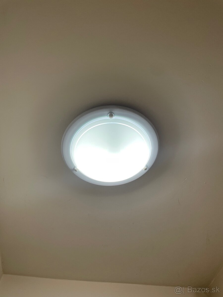 Stropné svetlo - 9