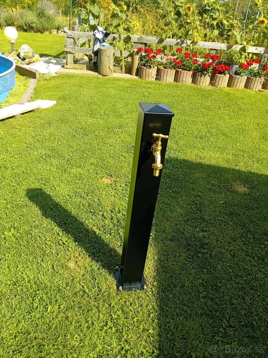 Záhradný stlpik na vodu - 9