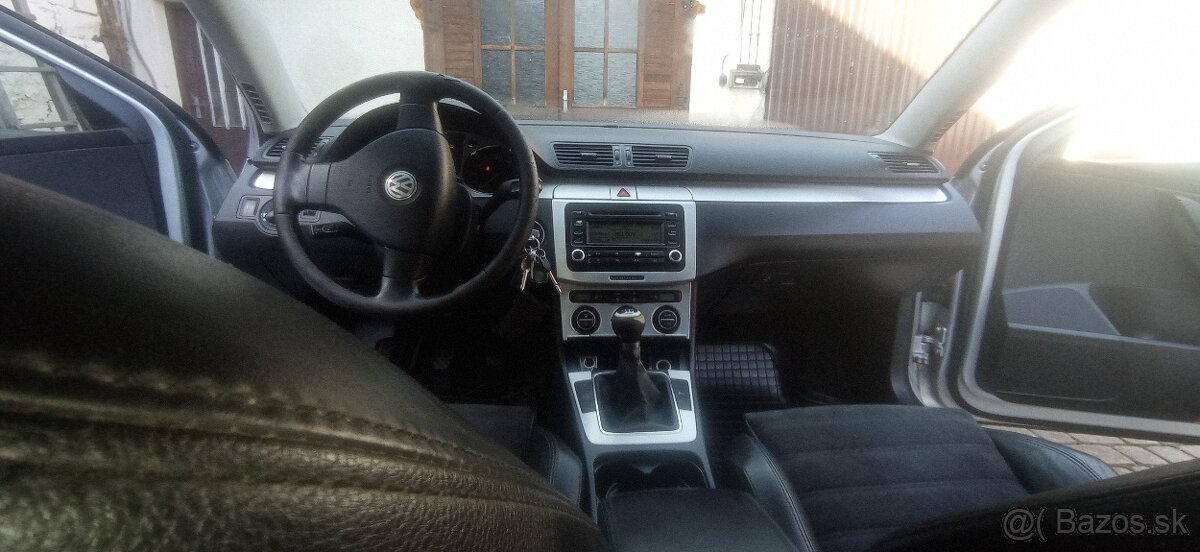 Volkswagen Passat B6 combi - 9