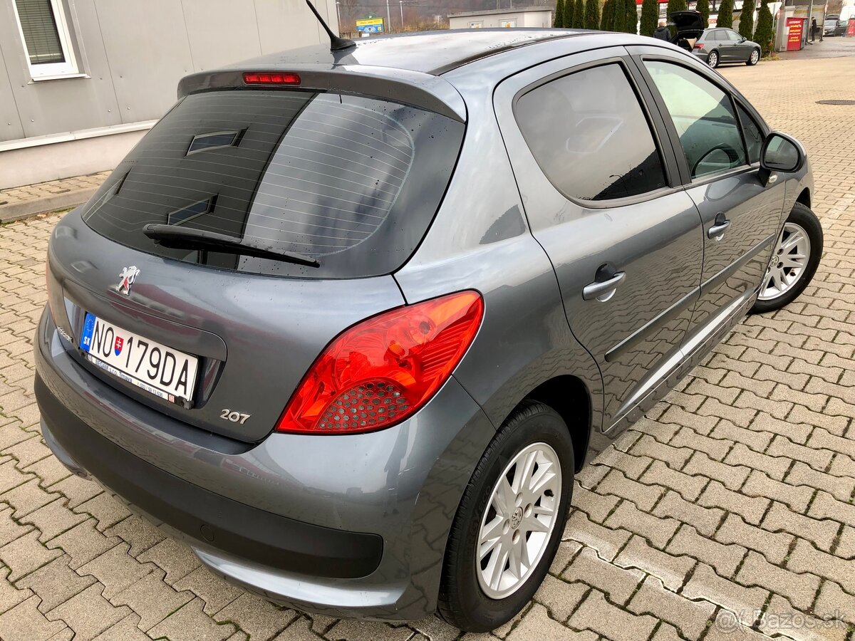 Peugeot 207 1.4 benzin - 9