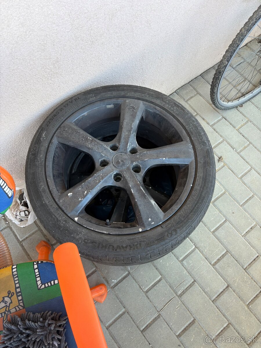 Elektróny VW group 225/45 R17 - 9