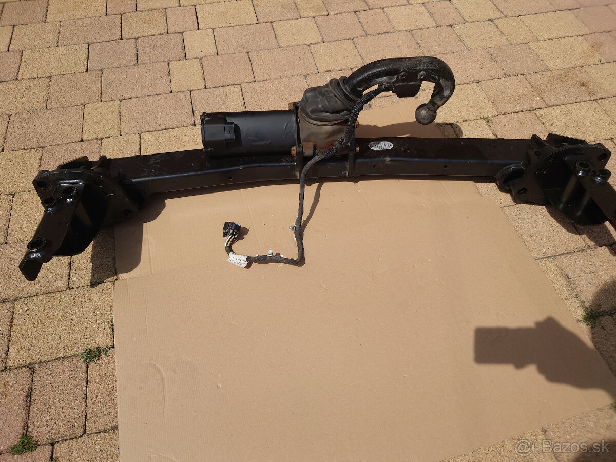 Elektricky sklopne tazne LR Discovery 5 3.5t - 9