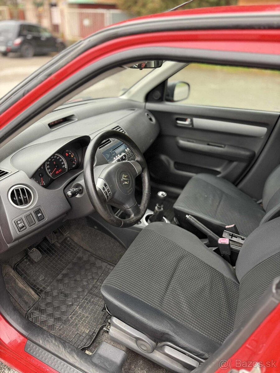 Suzuki Swift 1.3 benzin 2006 - 9