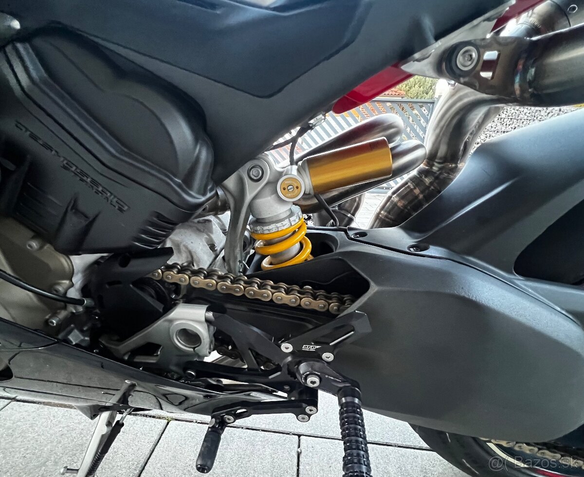 Ducati Panigale V4 top - 9
