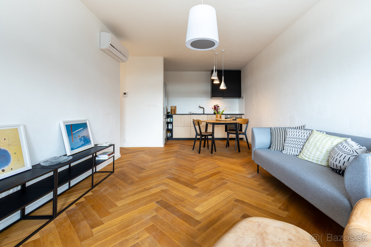 Na prenájom 2 izbový byt - Košice, Centrum - 9