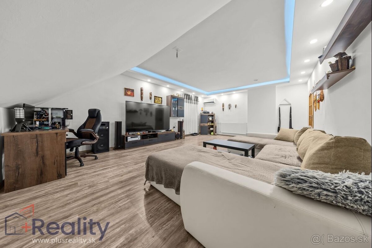 Priestranný päťizbový rodinný dom v obci Vrakúň na predaj - 9