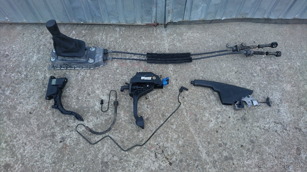 škoda fabia 1 combi nahradne diely - 9