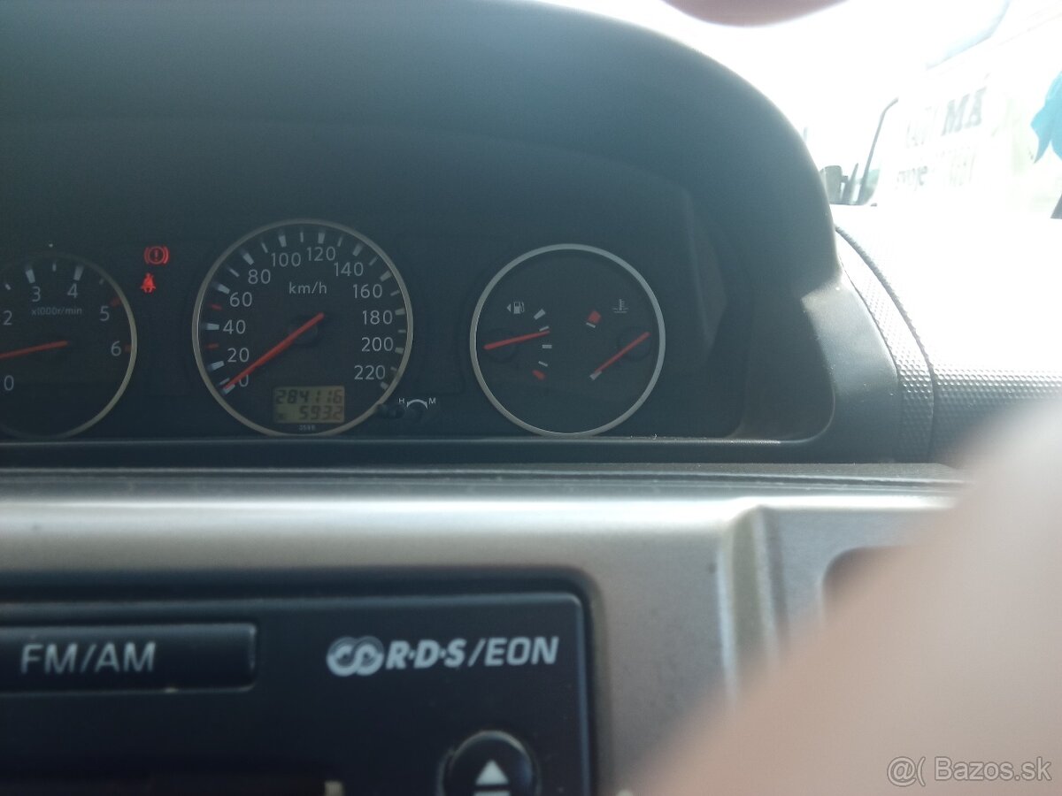 Nissan X-Trail 2.2 DCI 100kw 4x4 r.2006 - 9