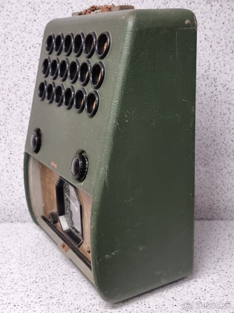 40/50te roky 》PRENOSNÉ STAROŽITNÉ RADIO - 9