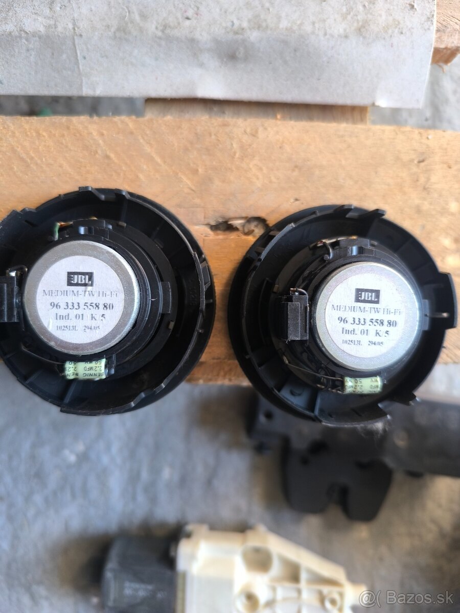 Predám diely Peugeot 407 - 9