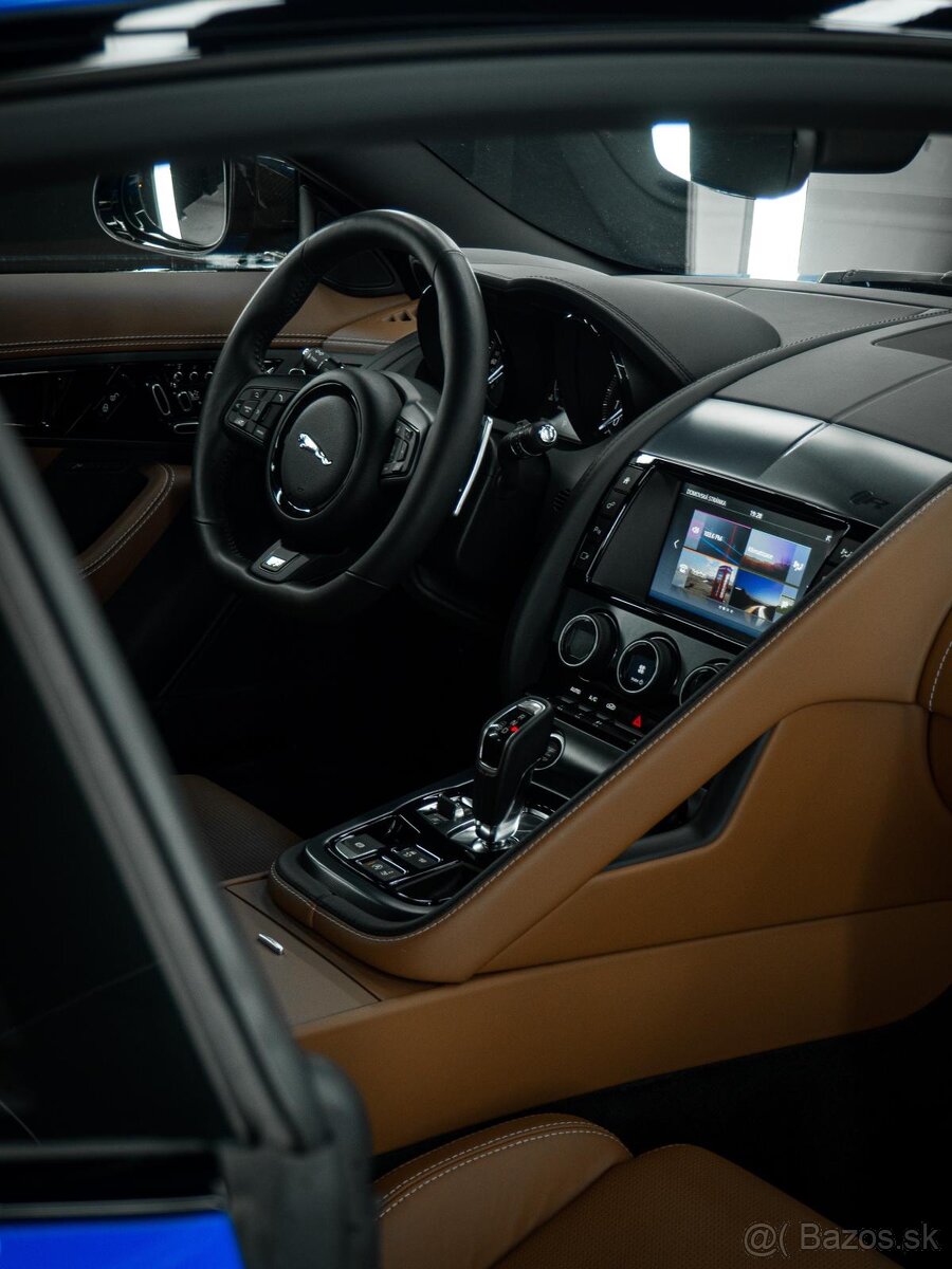 Jaguar F-type Coupe 5.0 V8 S/C R AWD - 9
