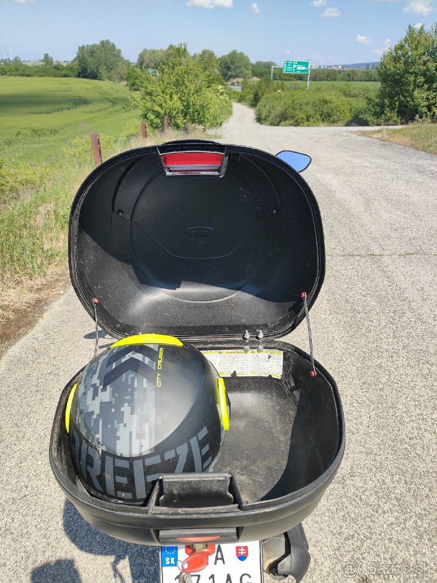 Honda pcx125 - 9