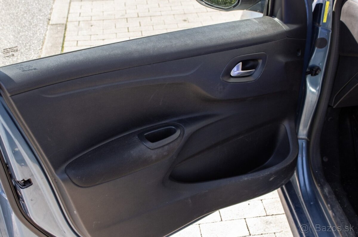 Citroën C-Elysée 1.2 VTi Exclusive / 53kW / M5 / 2014 - 9