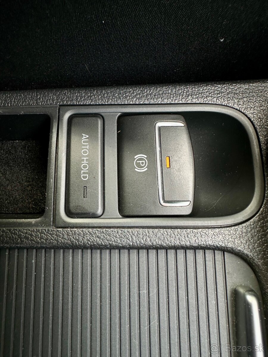 Volkswagen Tiguan 2.0 TDI 4x4 - 9