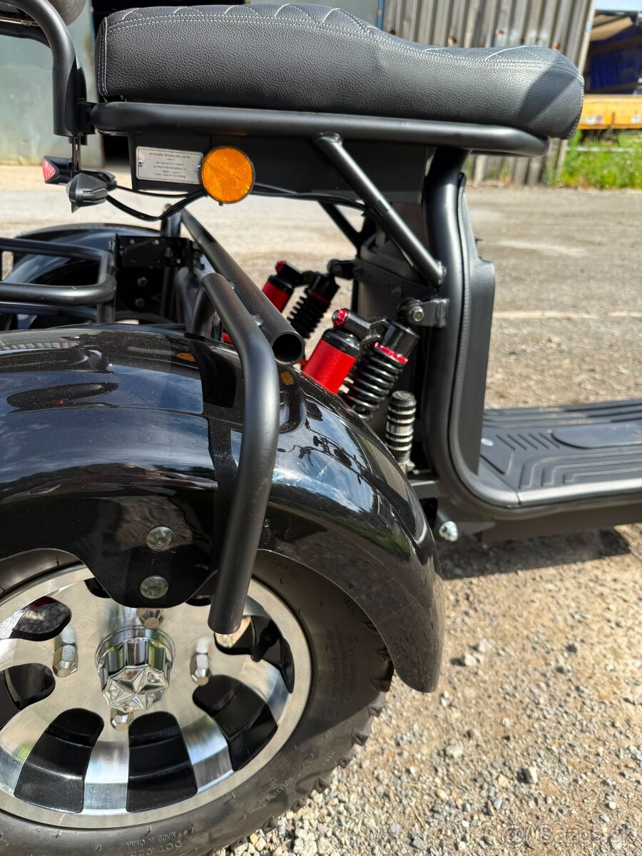 Elektrický trojkolesový chopper - 9