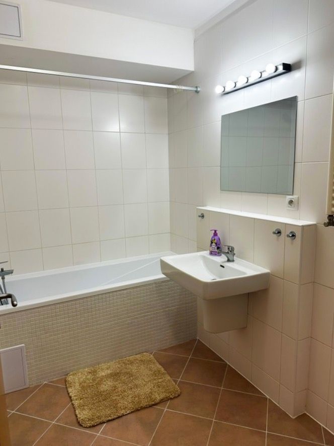 2-izbový byt s balkónom v projekte Jégého Alej, Bratislava I - 9