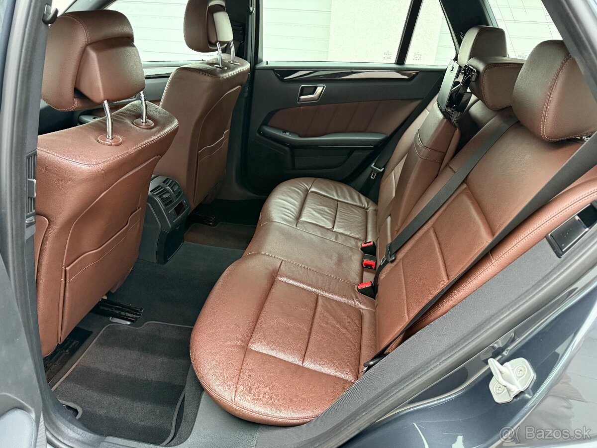 Mercedes E350 CDI 4Matic AMG Avantgarde - 9