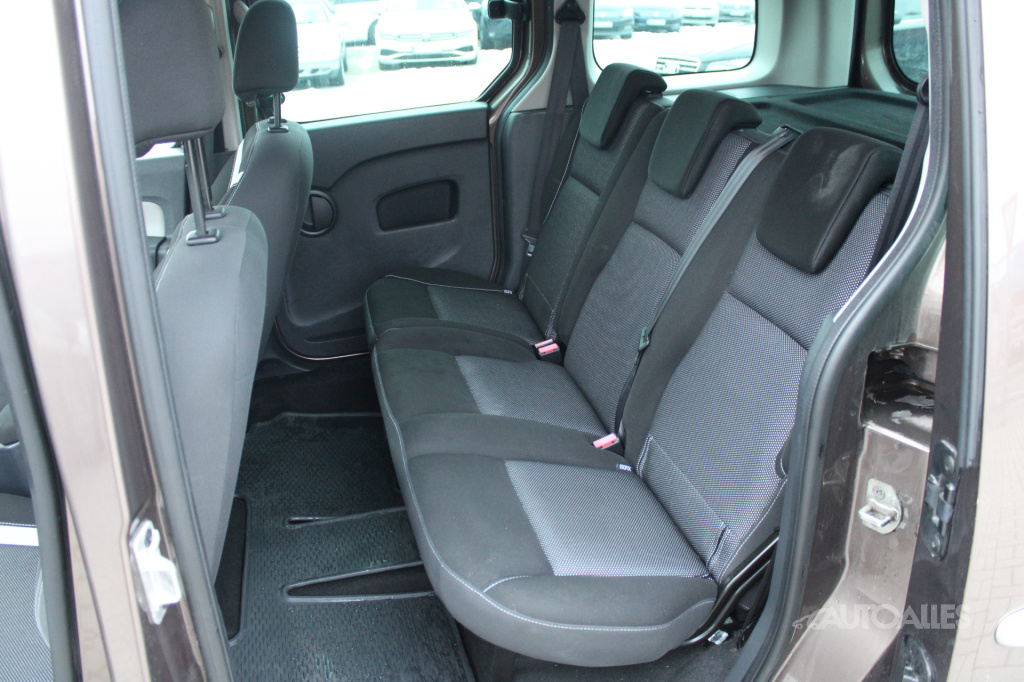 Renault Kangoo 1,5 DCi 81 kW - 9