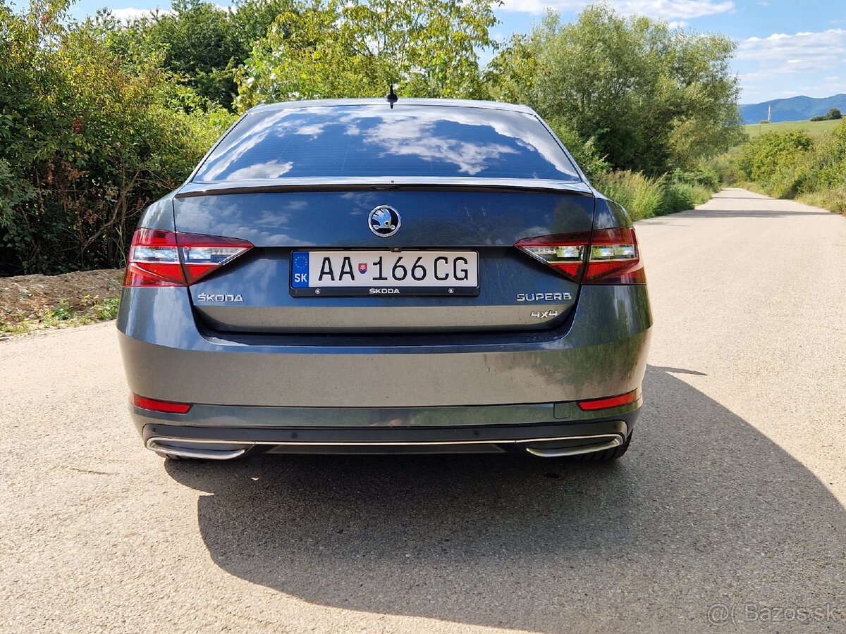 Skoda superb 2.0 tdi 4x4 sportline - 9