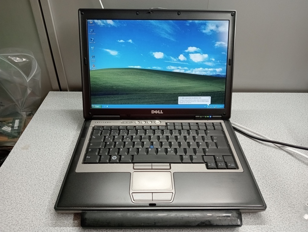 predám na diely notebooky ASUS a DELL. - 9