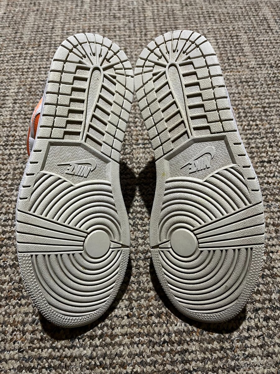 Nike Air Jordan 1 Mid SE "Bright Citrus", velikost 38,5 - 9