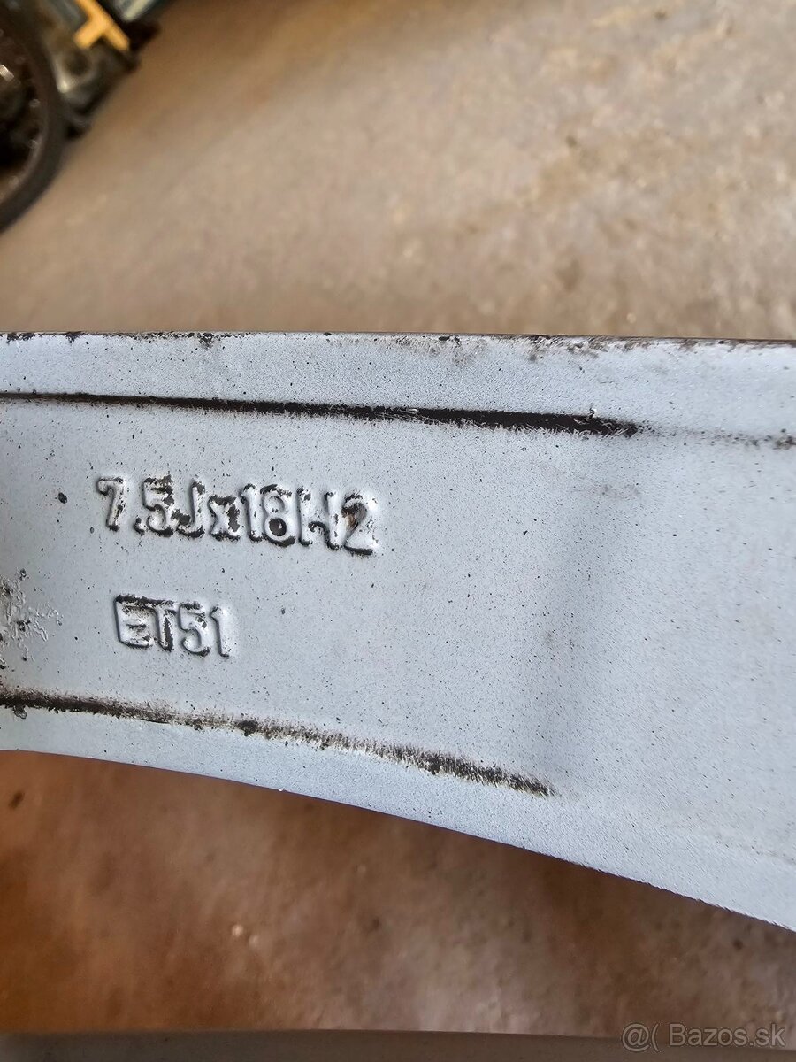 VW Vancouver 5x112 R18 ET51 7.5J - 9