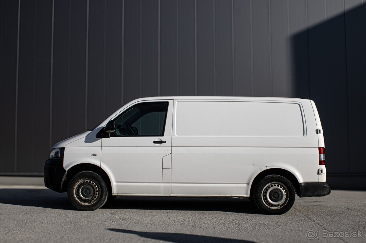 Volkswagen Transporter T5 2.0 TDI LR. - 9