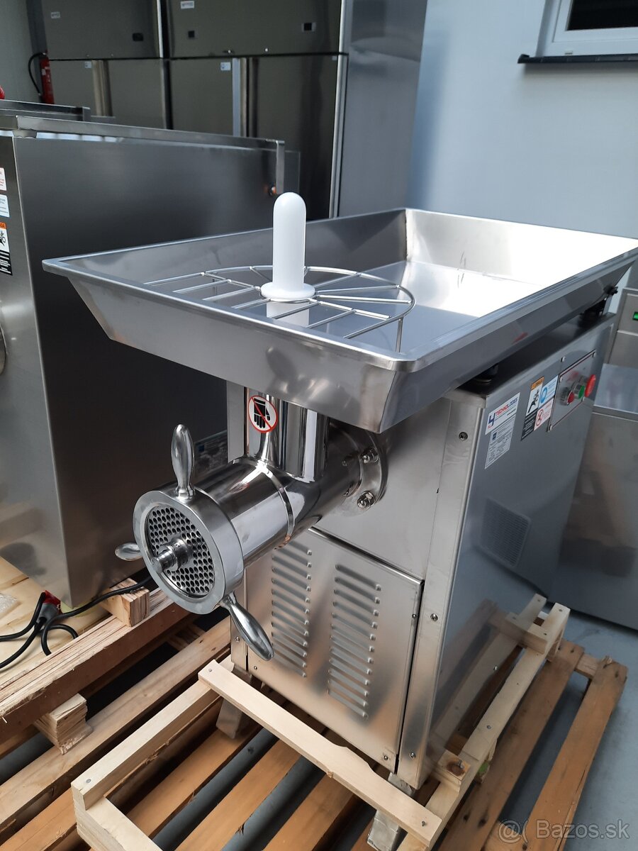 Mlynček na mäso 42 Mäsiarský vlček rezačka mäsa 42 - 9