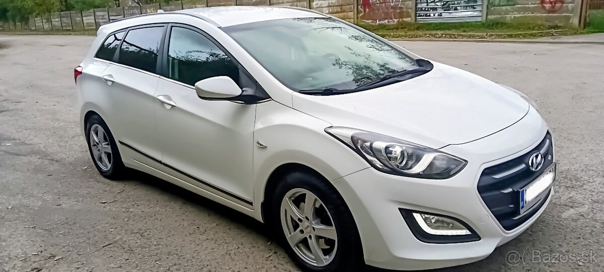 Hyundai i30 combi - 9