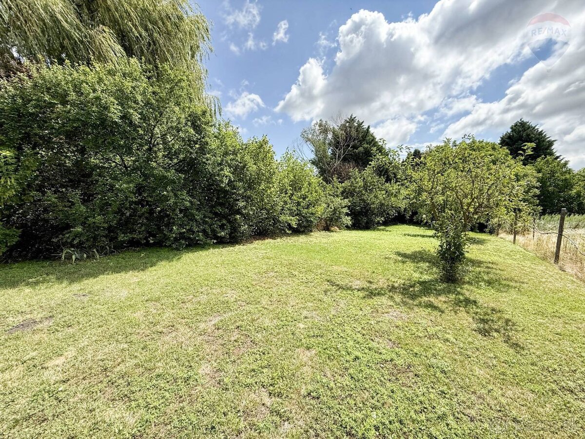 PREDAJ: 5IZBOVÝ RODINNÝ DOM, DUNAJSKÁ STREDA - ČIGÉRSKA ULIC - 9