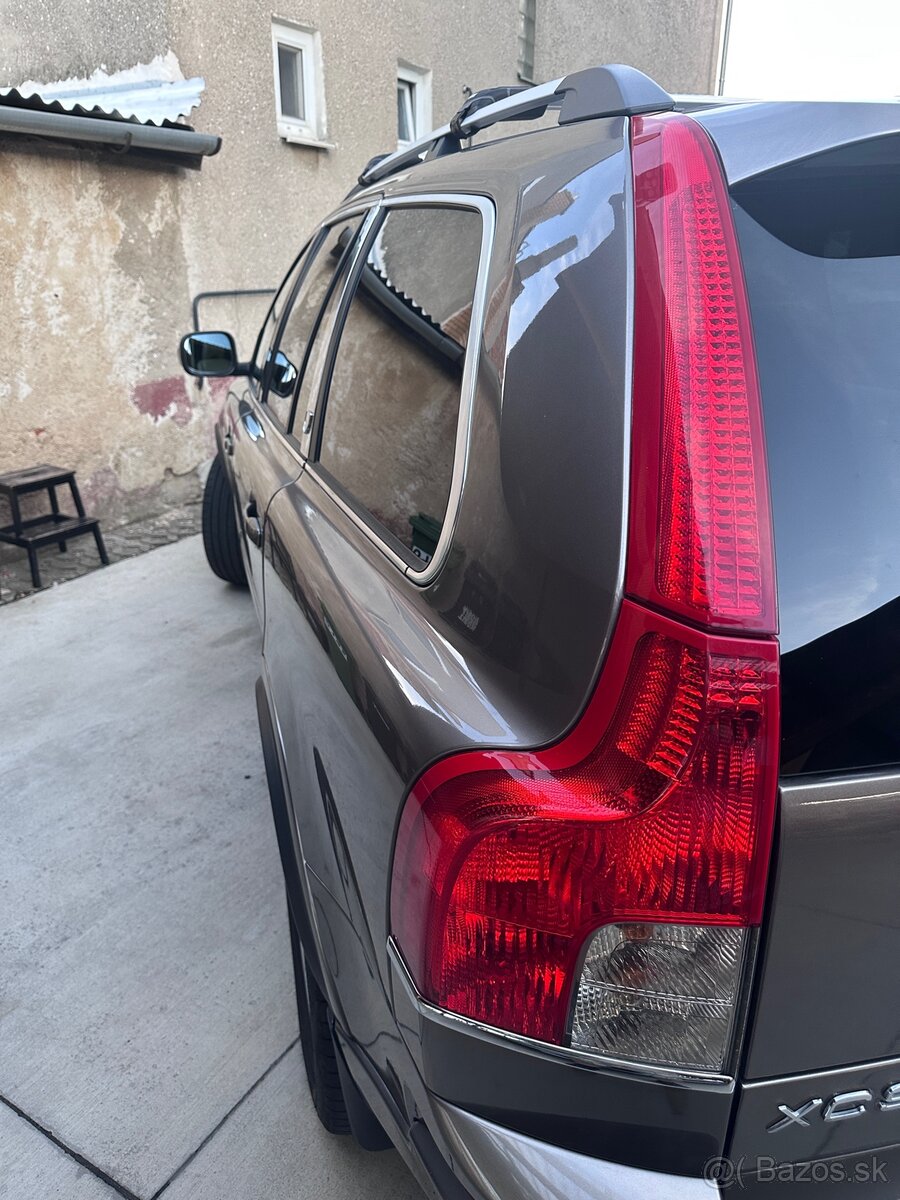 Volvo XC90 D5 - 9