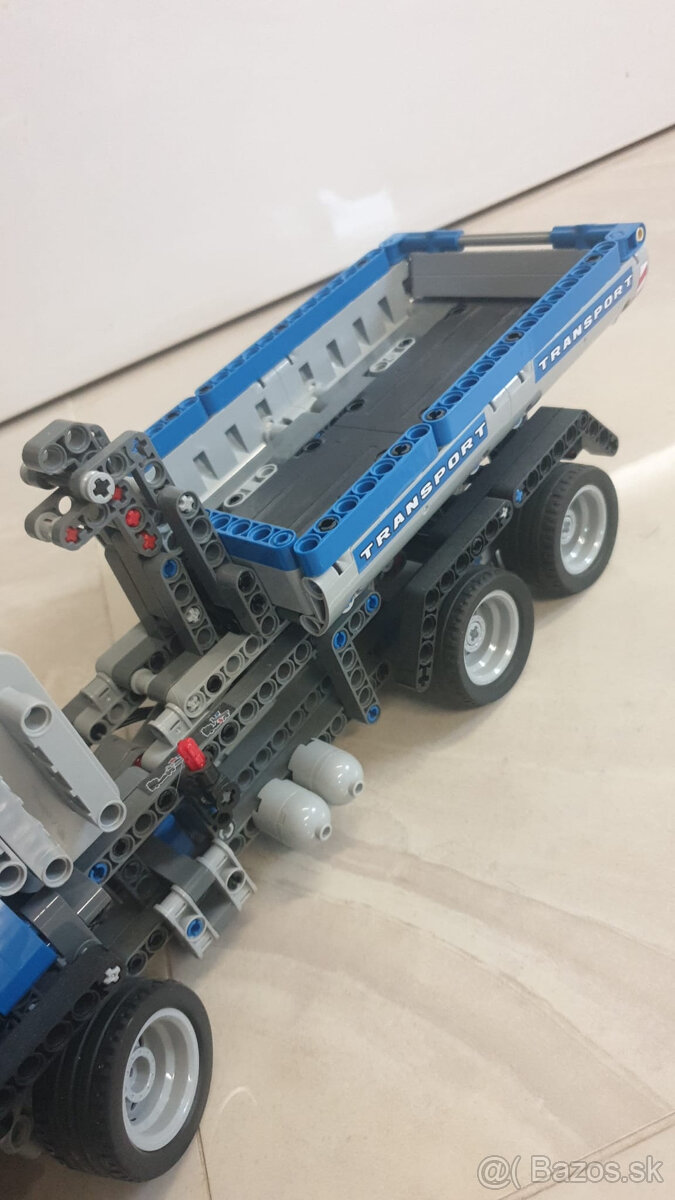 Skladačka- Nákladný voz s kontajnerom na chlp rovnake s lego - 9