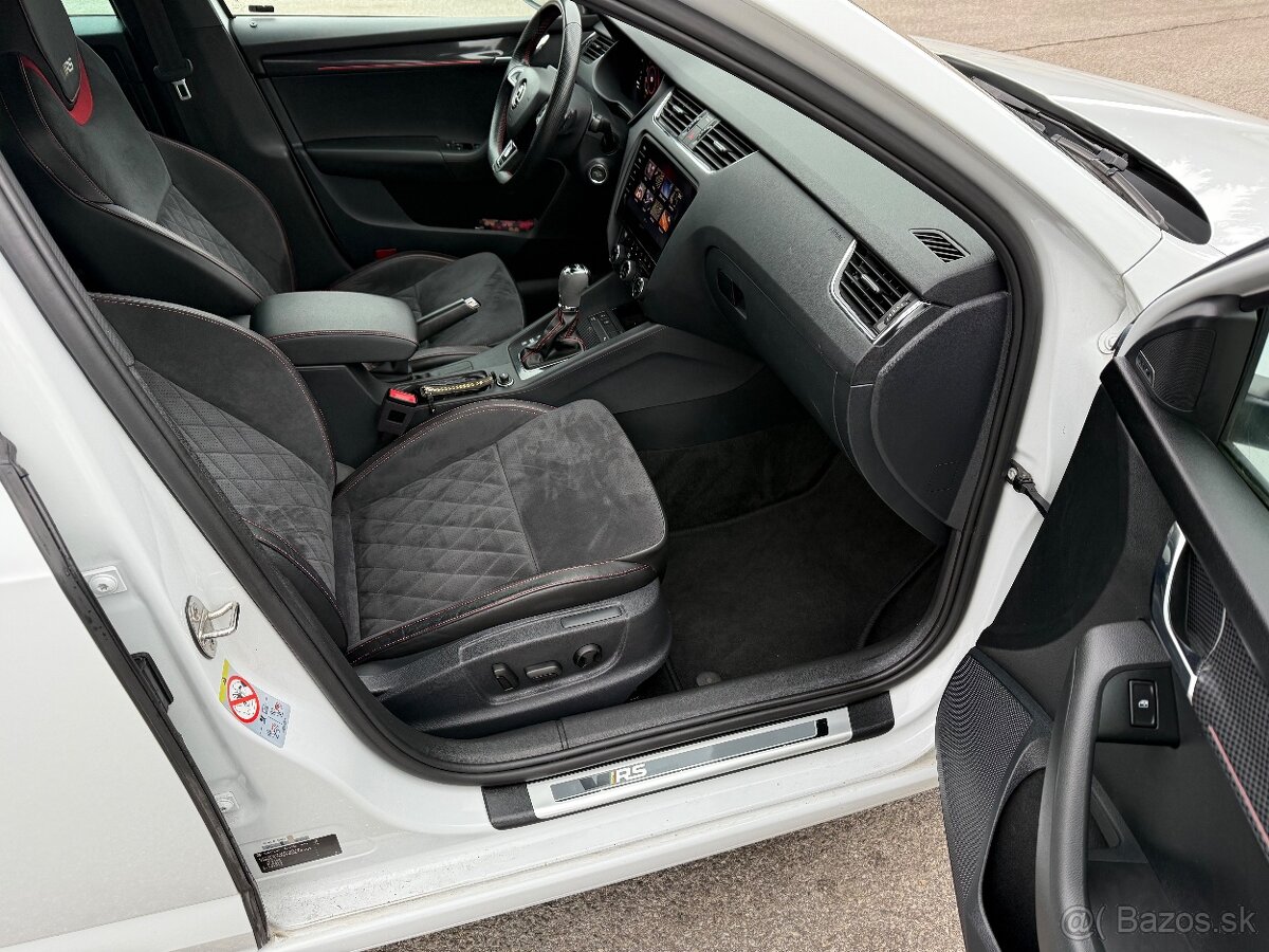 Octavia RS sedan tdi 4X4 - 9