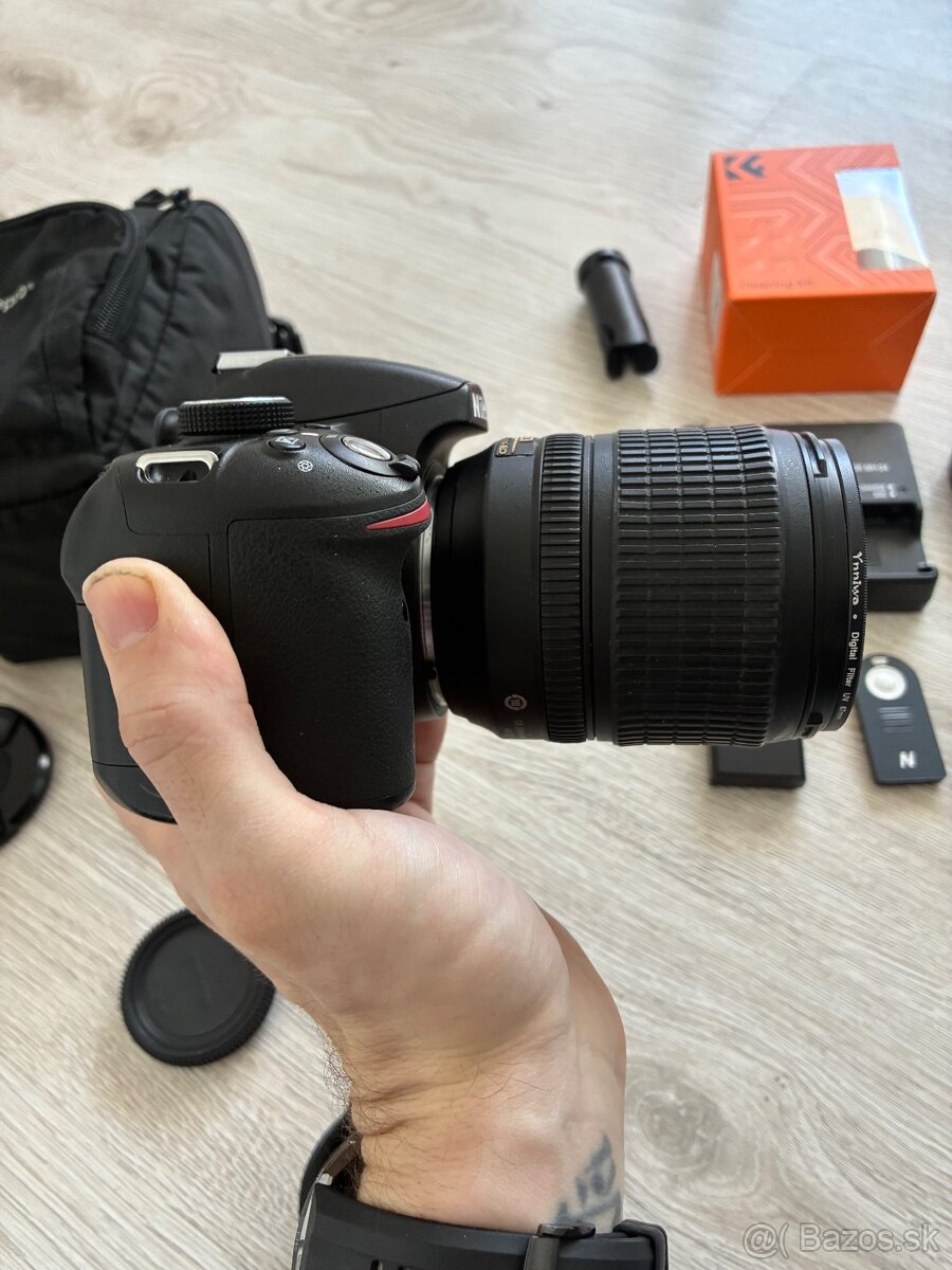 Nikon D3200 + dva objektívy , brašna, bohatá výbava - 9