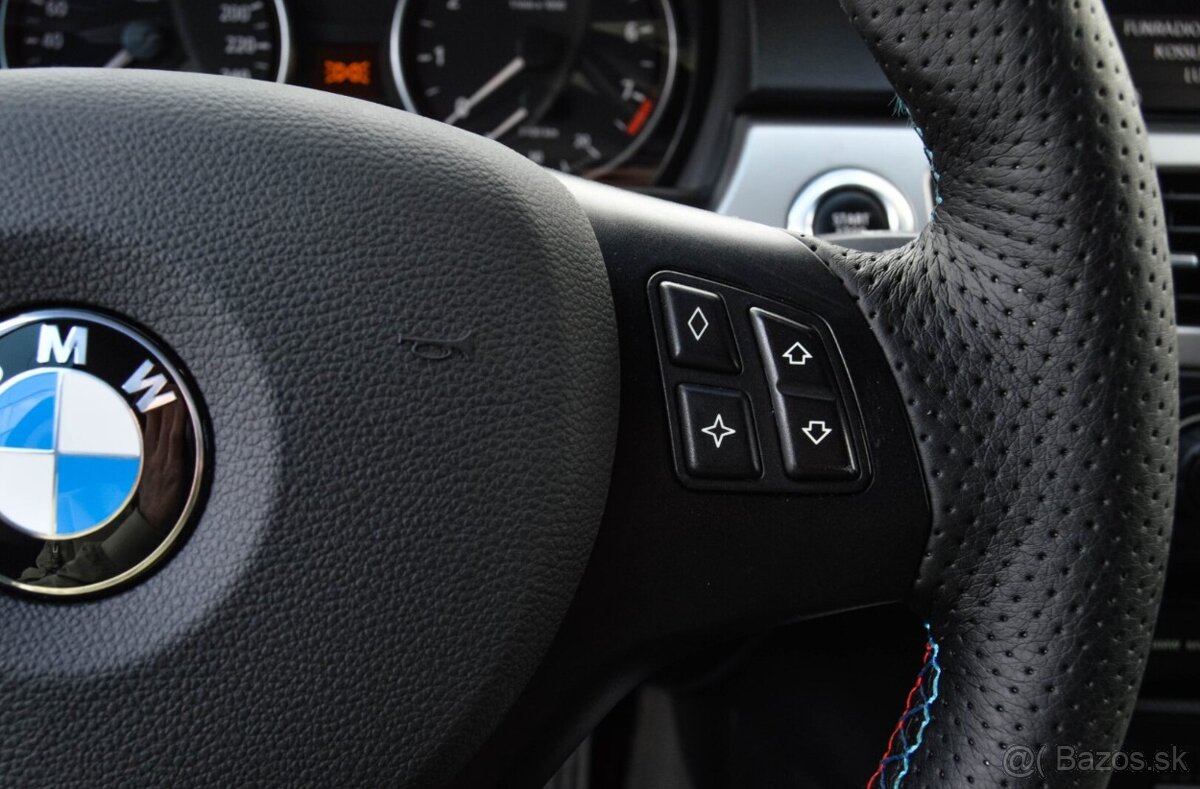 BMW E90 Rad 3 325i A/T - 9