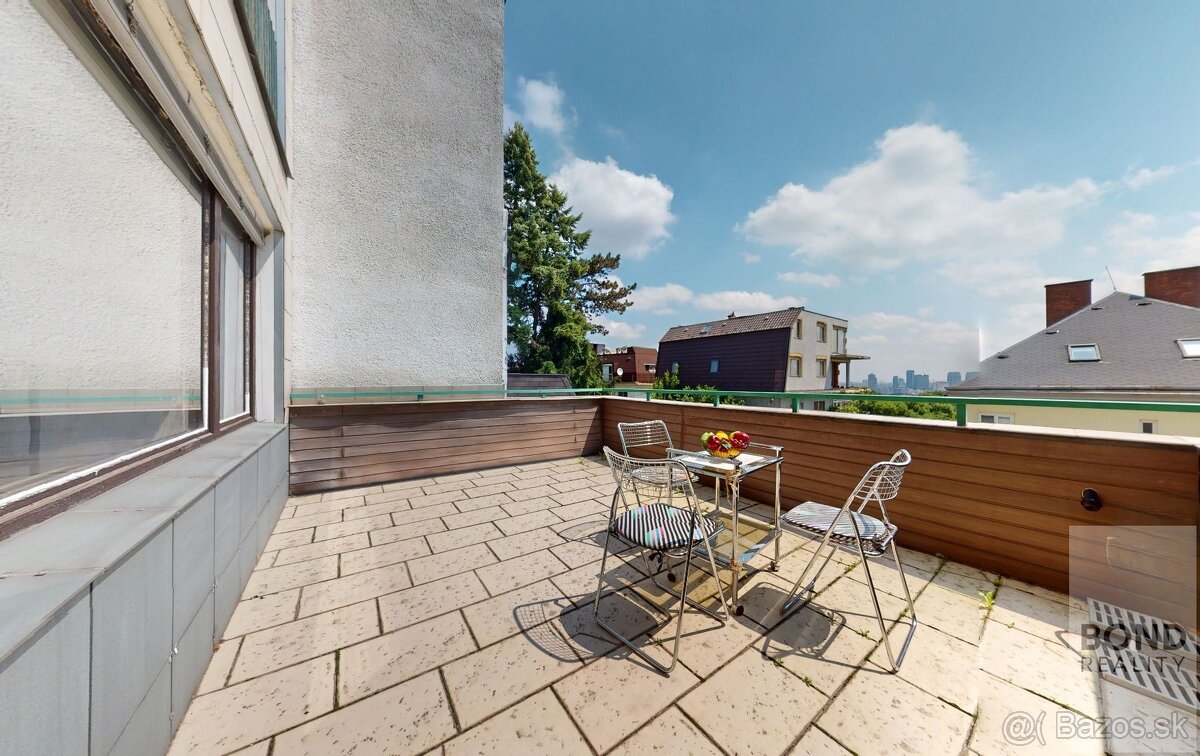 Jedinečná investičná príležitosť na Hradnom kopci. Luxusný r - 9