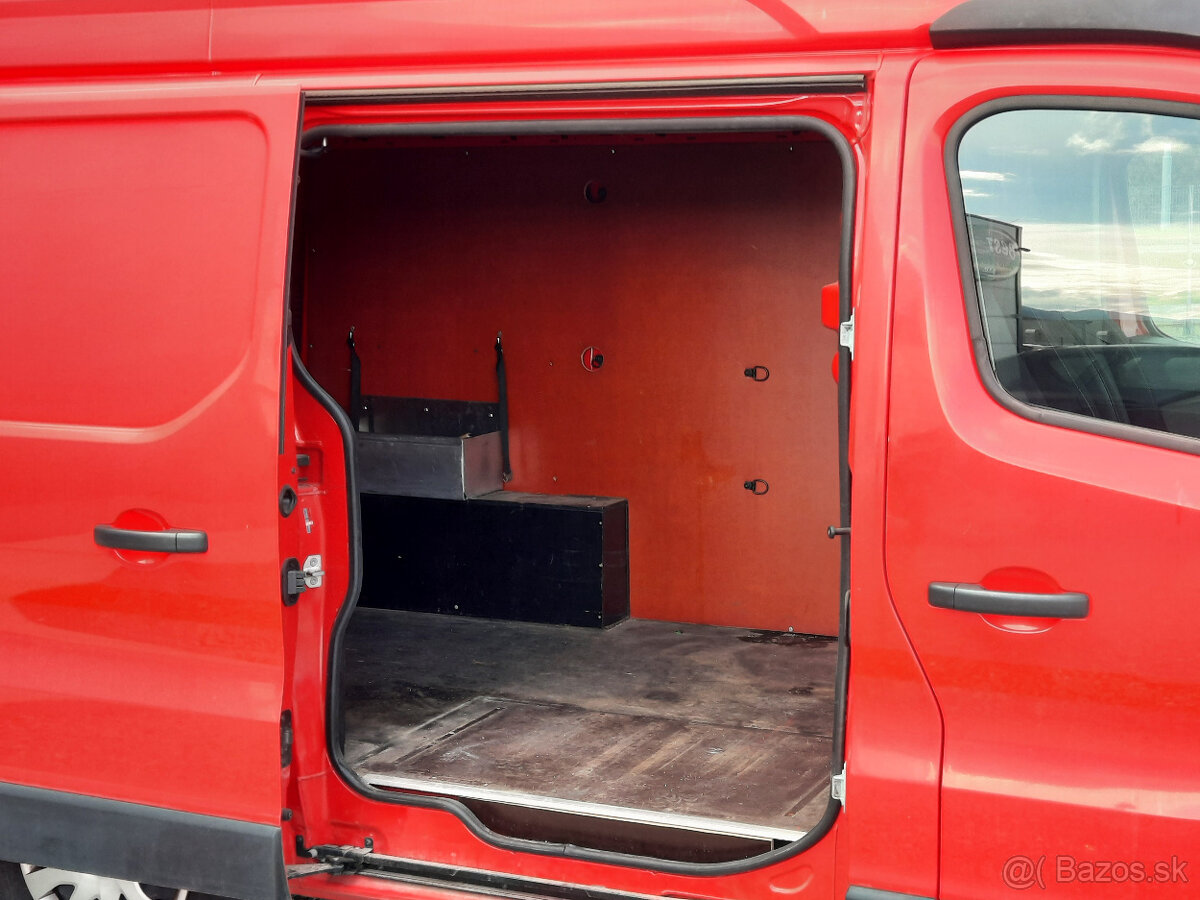 Renault Trafic 1,6 DCi zvýšený - Len 5800 KM - 9