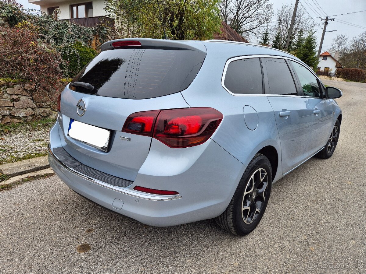 Opel Astra J ST. 124.000km - 9