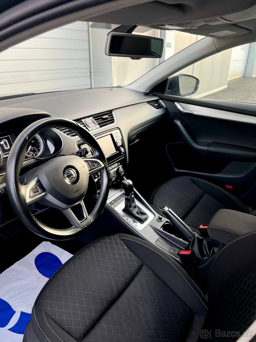 ŠKODA OCTAVIA COMBI 1.6 TDI 81 kW DSG 2015 EDITION - 9