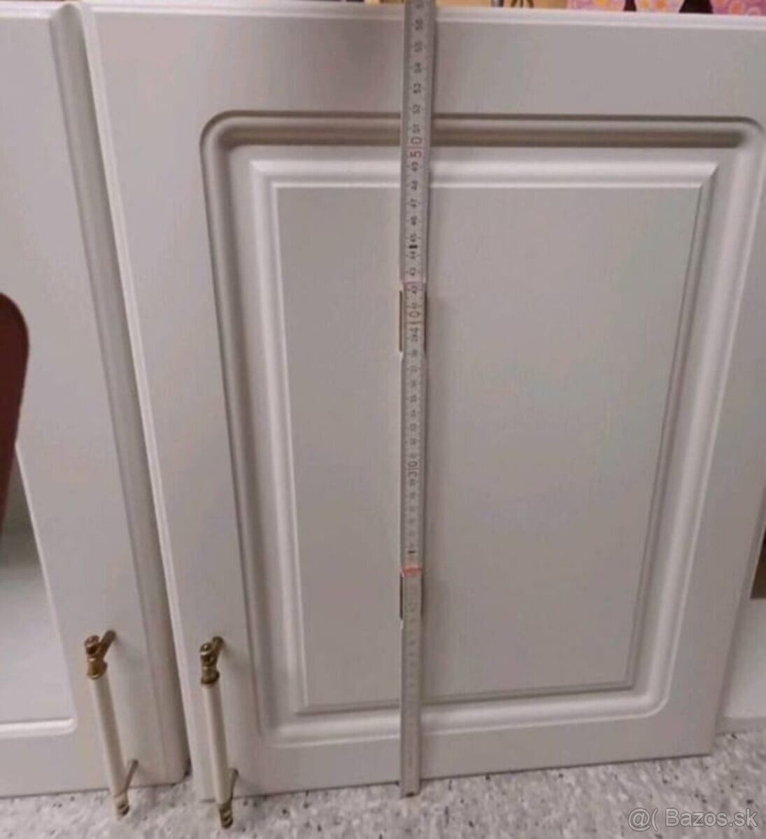 Krásná venkovská kuchyně se spotřebiči,5456 - 9