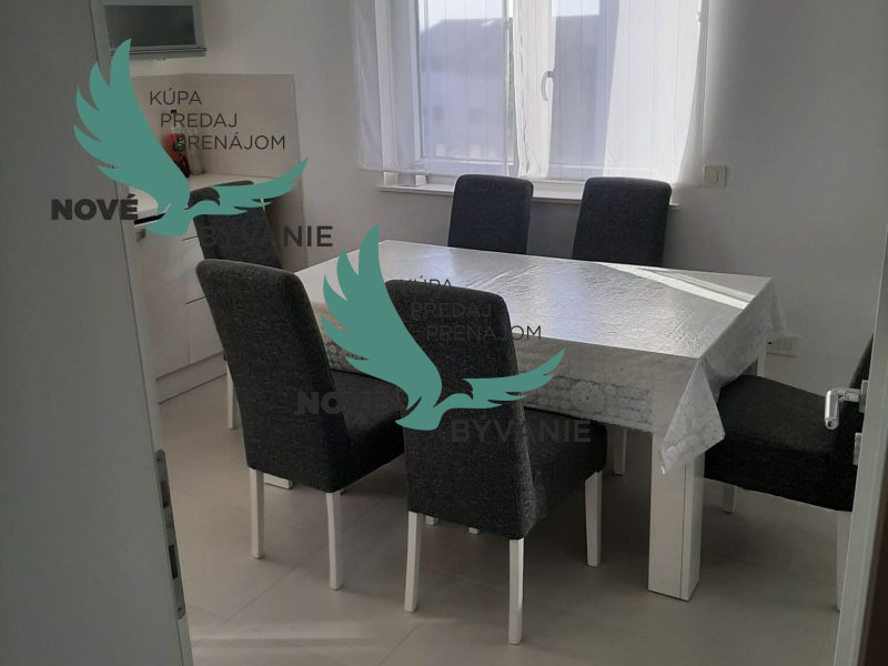 Apartmán so strešnou terasou len 30m od mora v Chorvátsku - 9